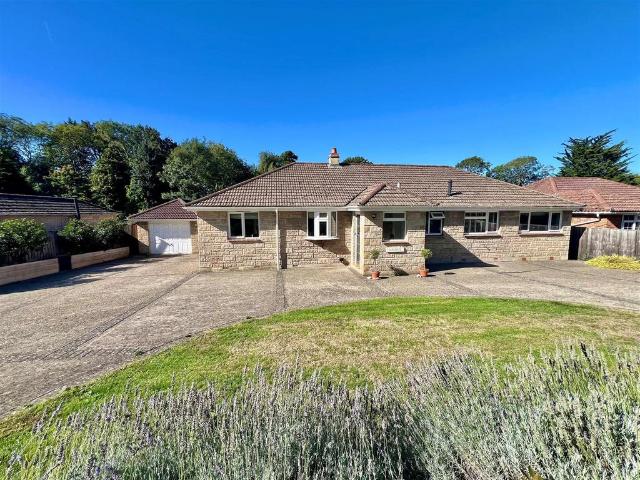 Bungalow for sale in Easton, Freshwater