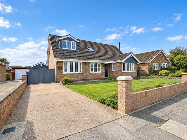 Bungalow for sale in Cleethorpes, Greater Lincolnshire