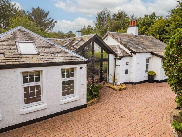 Bungalow for sale in Little Carriden, Muirhouses