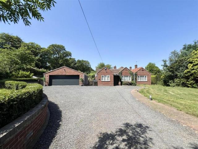 Bungalow for sale in Stourbridge, West Midlands