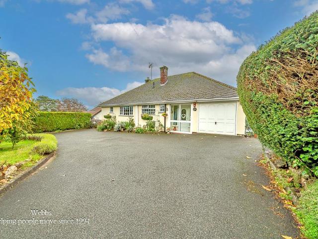 Bungalow for sale in Little Haywood, Stafford