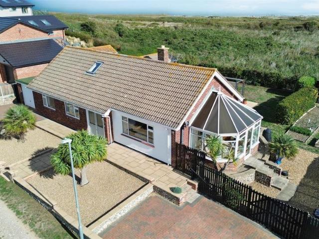 Bungalow for sale in Beeston Regis, North Norfolk