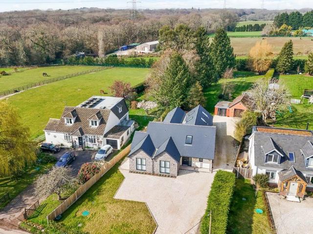 Bungalow for sale in North Boarhunt, Hampshire