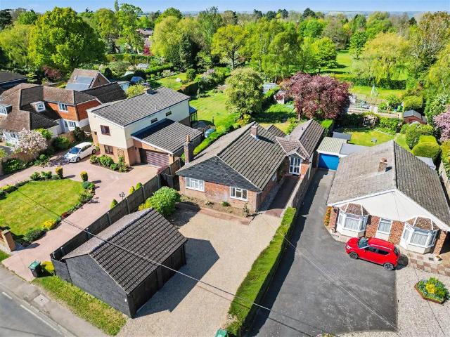 Bungalow for sale in Duton Hill, Essex