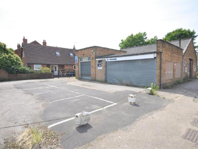 Bungalow for sale in Moorends, South Yorkshire