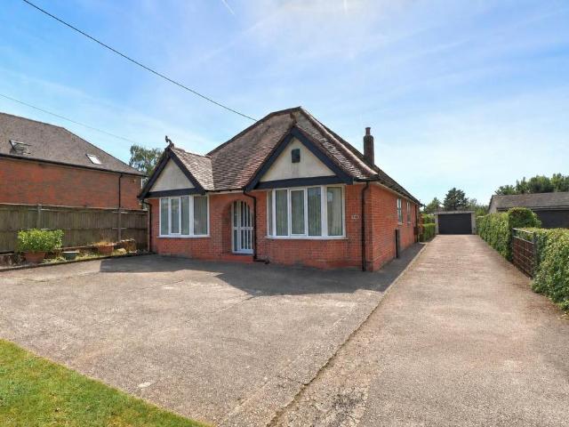 Bungalow for sale in Barton Stacey, Hampshire