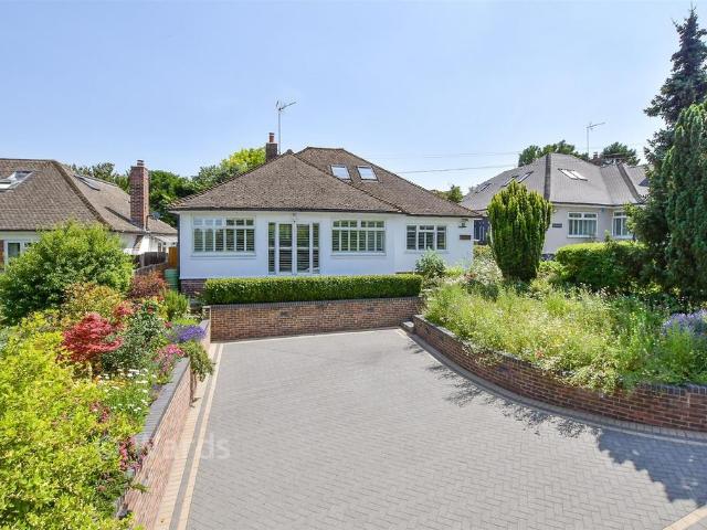 Bungalow for sale in The Butts, Kent