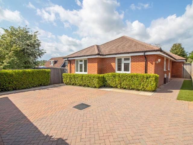 Bungalow for sale in Bolton Low Houses, Hampshire