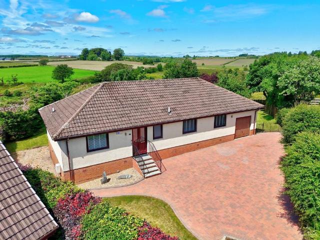 Bungalow for sale in Stewarton, Scotland