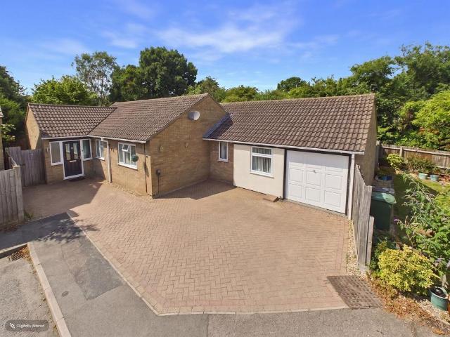 Bungalow for sale in Huntingdon, Cambridgeshire