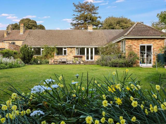 Bungalow for sale in Huntingdon, Cambridgeshire