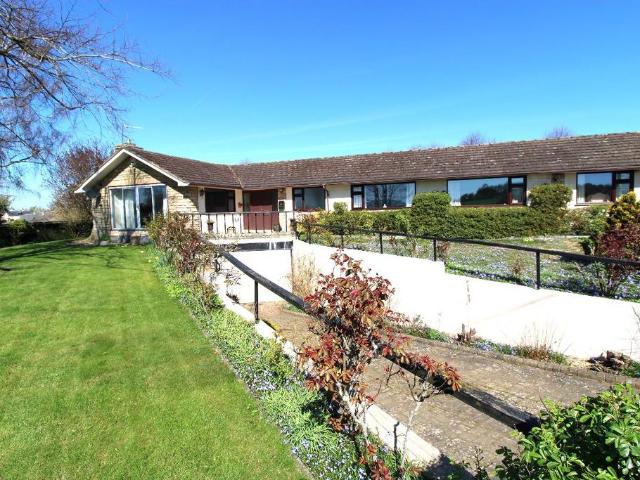 Bungalow for sale in Clifton Reynes