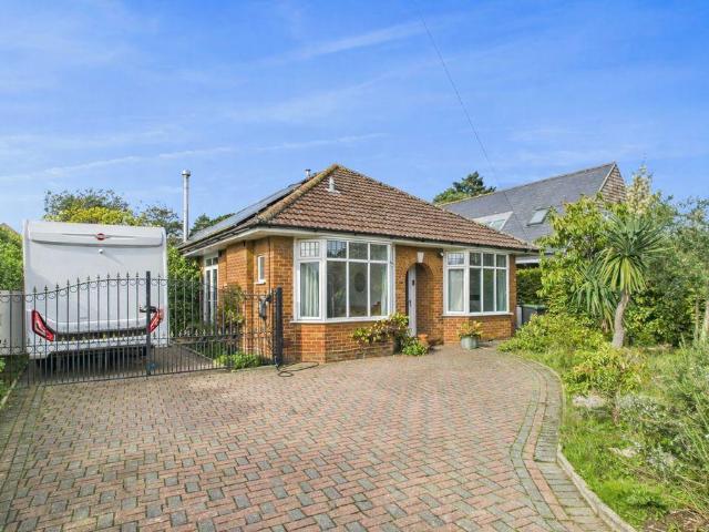 Bungalow for sale in Jumpers Corner, Christchurch