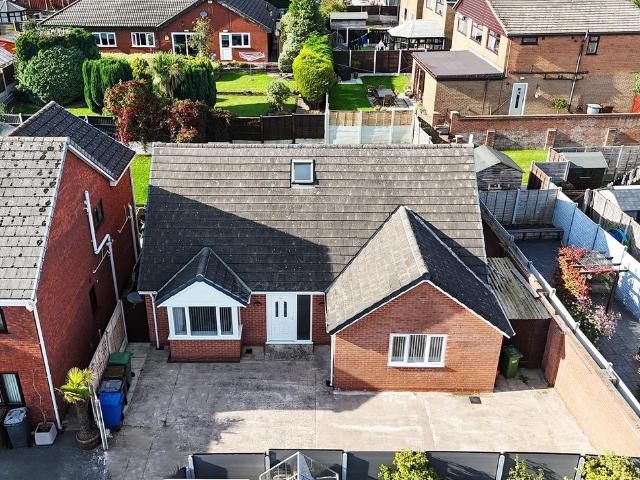 Bungalow for sale in Wigan, Greater Manchester