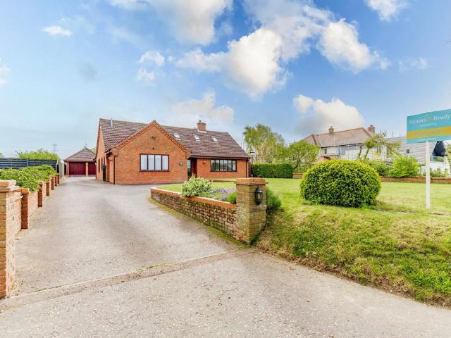 Bungalow for sale in Keswick, Burgh St Peter