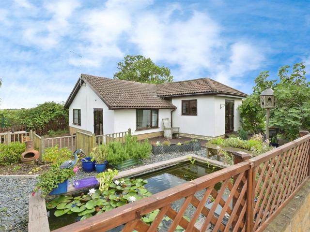 Bungalow for sale in Gosberton Clough, Lincolnshire