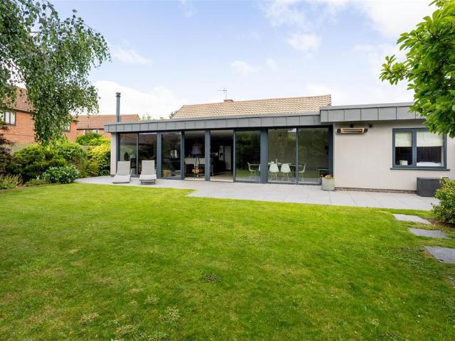 Bungalow for sale in Bishopthorpe, York