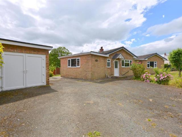 Bungalow for sale in Shropshire