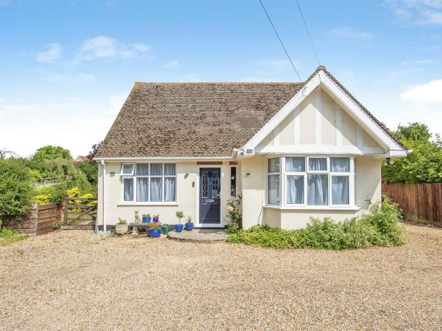 Bungalow for sale in Dale Hill, Essex