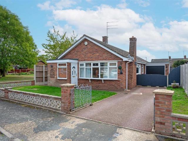 Bungalow for sale in Belton, Great Yarmouth