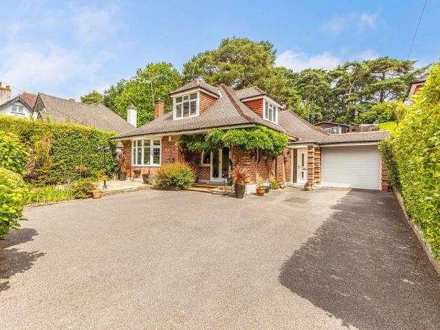 Bungalow for sale in Queens Park, Bournemouth