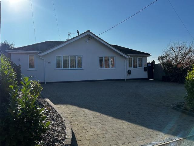 Bungalow for sale in Pinfold, Leicestershire
