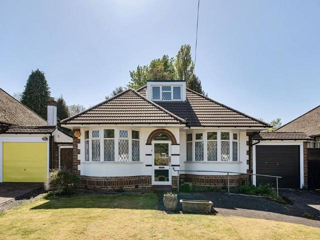 Bungalow for sale in London Borough of Croydon, Sanderstead