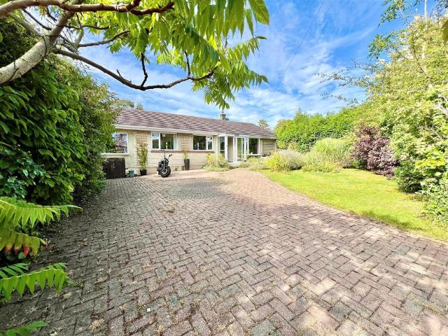 Bungalow for sale in Limerstone, Isle Of Wight