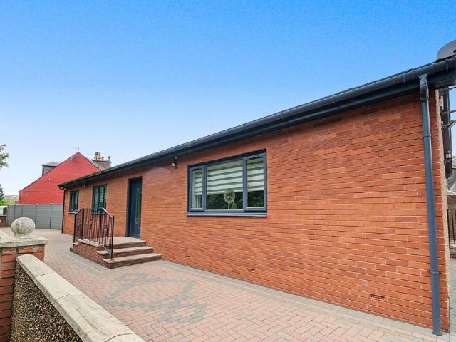 Bungalow for sale in Greenholm, Scotland