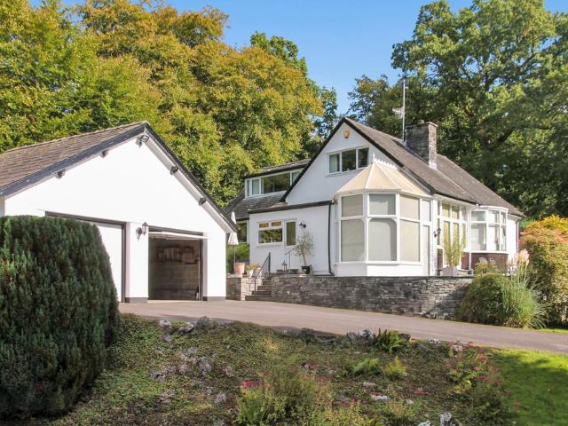 Bungalow for sale