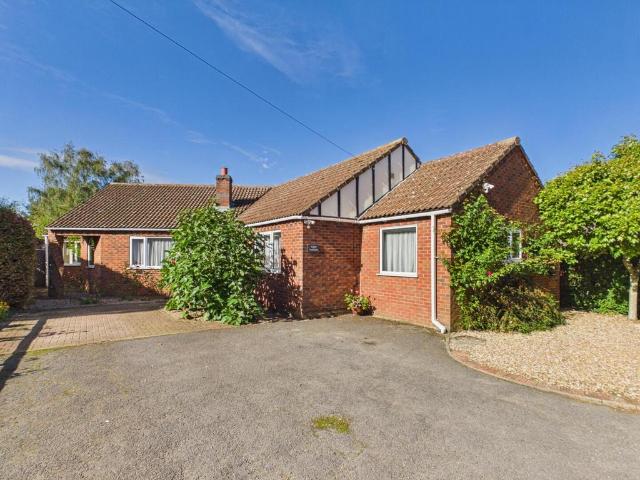 Bungalow for sale in Belleau, Lincolnshire