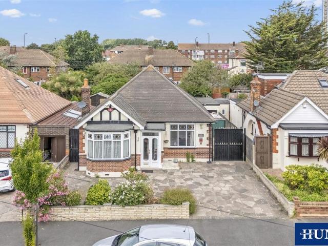 Bungalow for sale in Marks Gate, Greater London