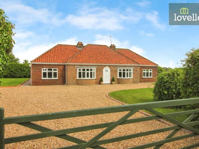 Bungalow for sale in Belleau, Lincolnshire