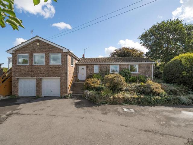 Bungalow for sale in Derry Hill and Studley, Studley