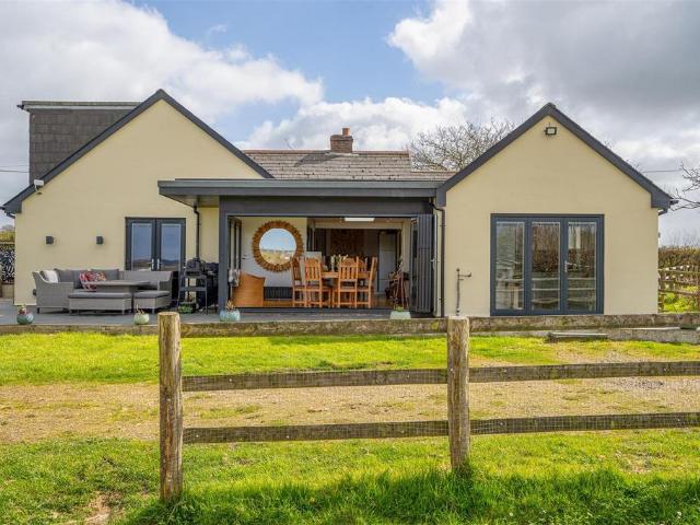 Bungalow for sale in Brandis Corner, Devon