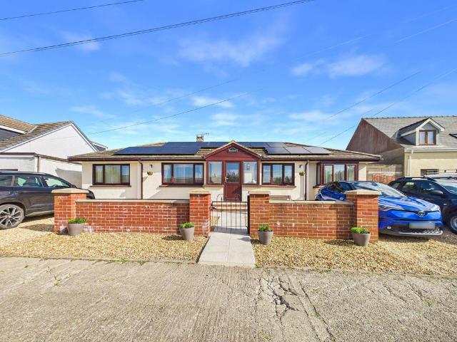 Bungalow for sale in Nolton and Roch, Roch