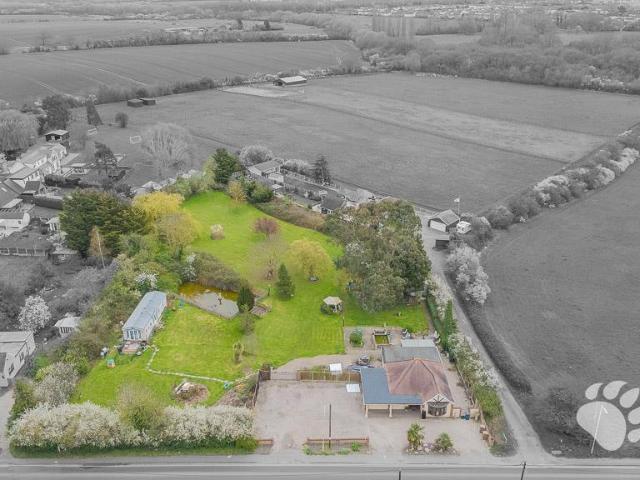 Bungalow for sale in Chelmsford, Essex