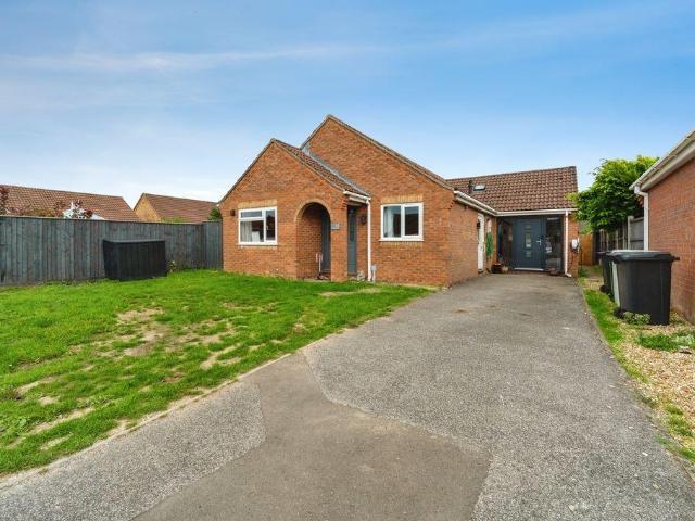 Bungalow for sale in Holmeleigh, East Lindsey