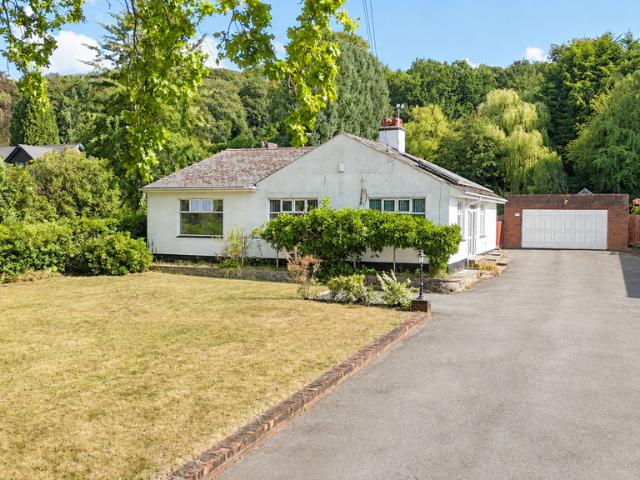 Bungalow for sale in Caldermill, East Midlands