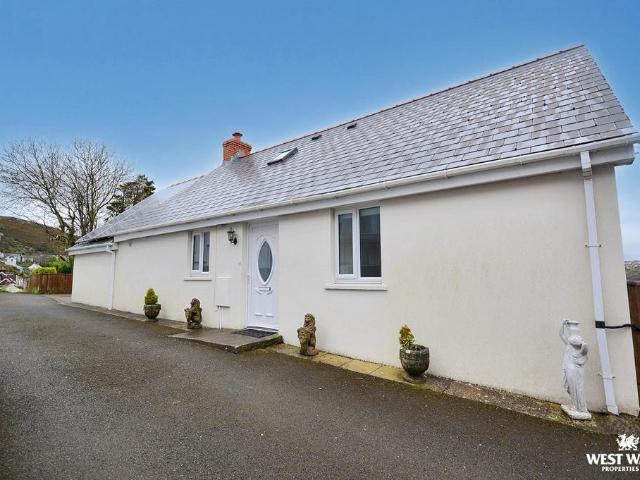 Bungalow for sale in Fishguard and Goodwick, Goodwick