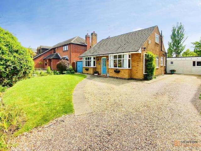 Bungalow for sale in Elmfield, Leicestershire
