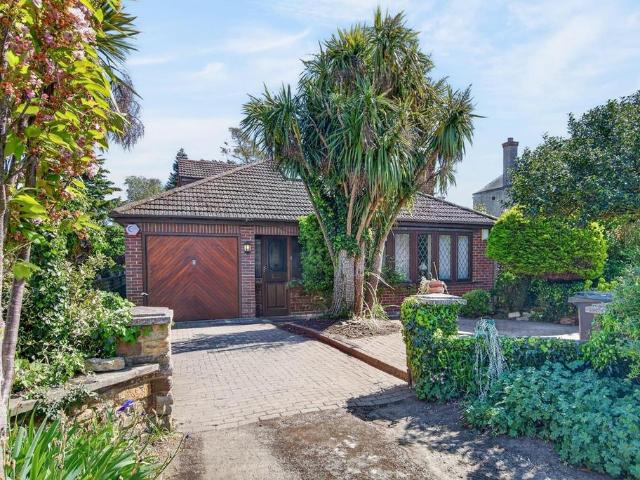 Bungalow for sale in Earls Barton