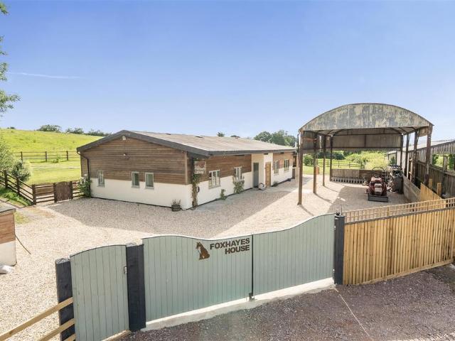 Bungalow for sale in Higher Tale, Budlake