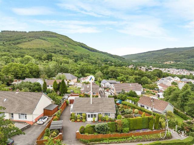 Bungalow for sale in Blaengwrach, Wales