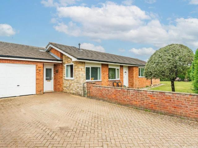 Bungalow for sale in Comers, Norfolk
