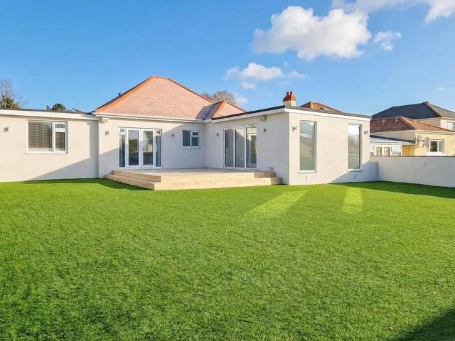 Bungalow for sale in Cornwall