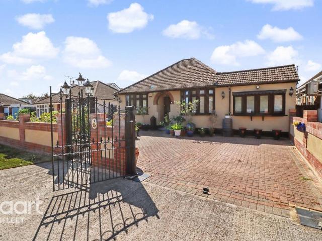 Bungalow for sale in Canvey Island