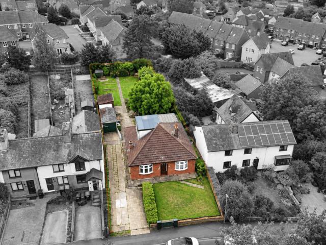 Bungalow for sale in Chipping Hill, Essex