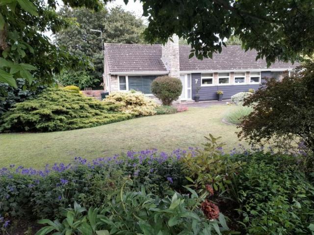 Bungalow for sale in Belleau, Lincolnshire