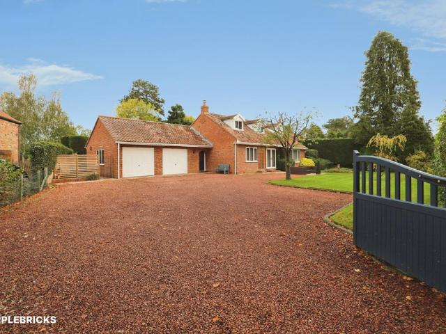 Bungalow for sale in Lower Dunsforth